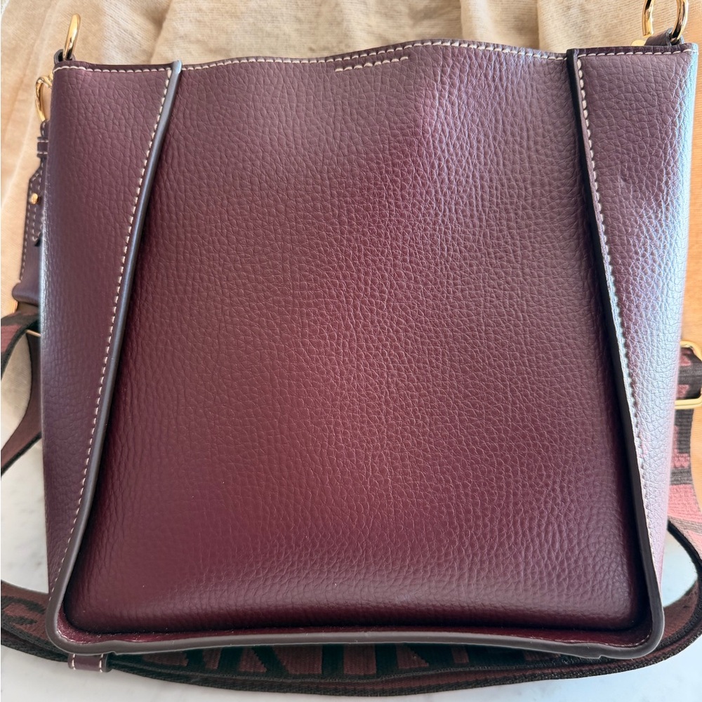 Stella McCartney Mini Logo-Embellished Crossbody Bag in a burgundy - Picture 3 of 10